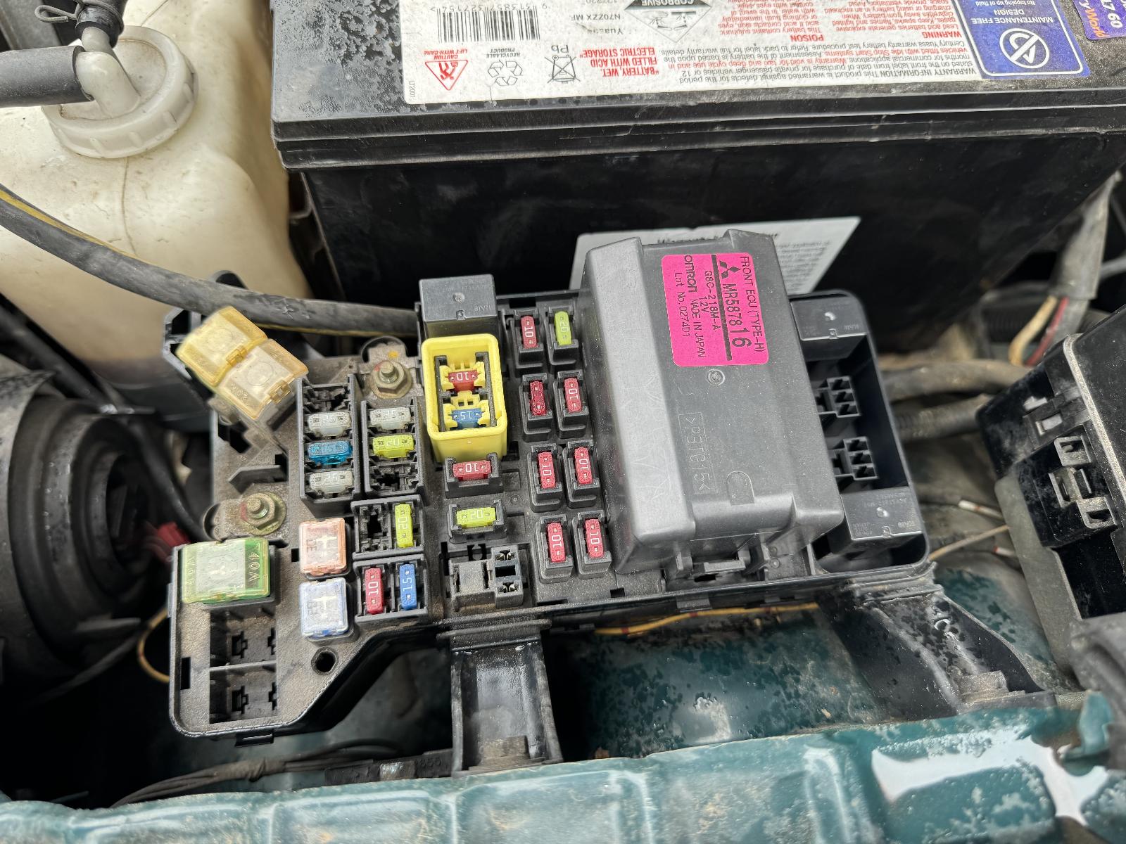 View Auto part Engine MITSUBISHI PAJERO 2004