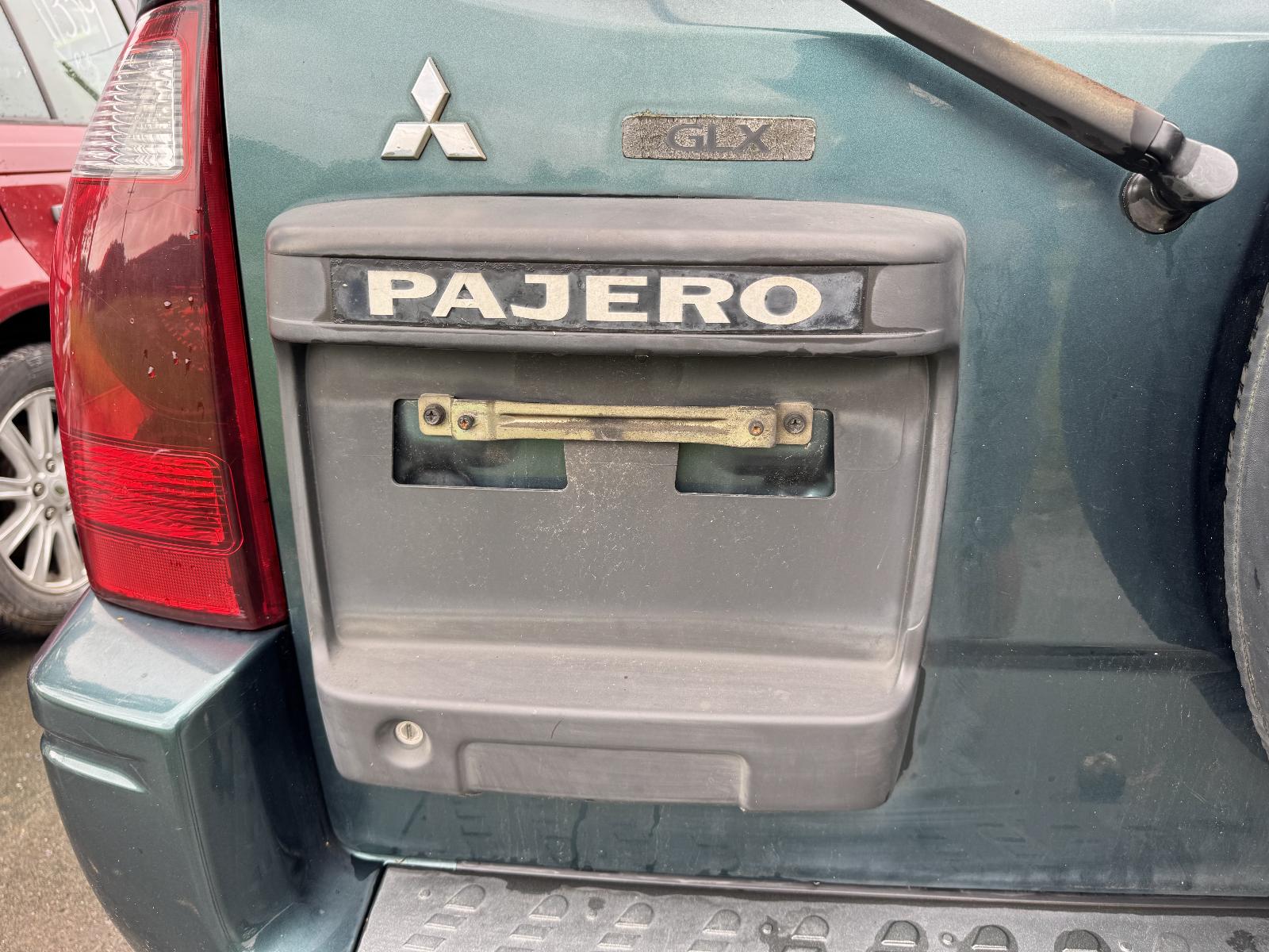 View Auto part Engine MITSUBISHI PAJERO 2004