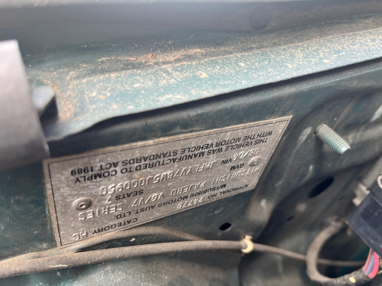 View Auto part Engine MITSUBISHI PAJERO 2004