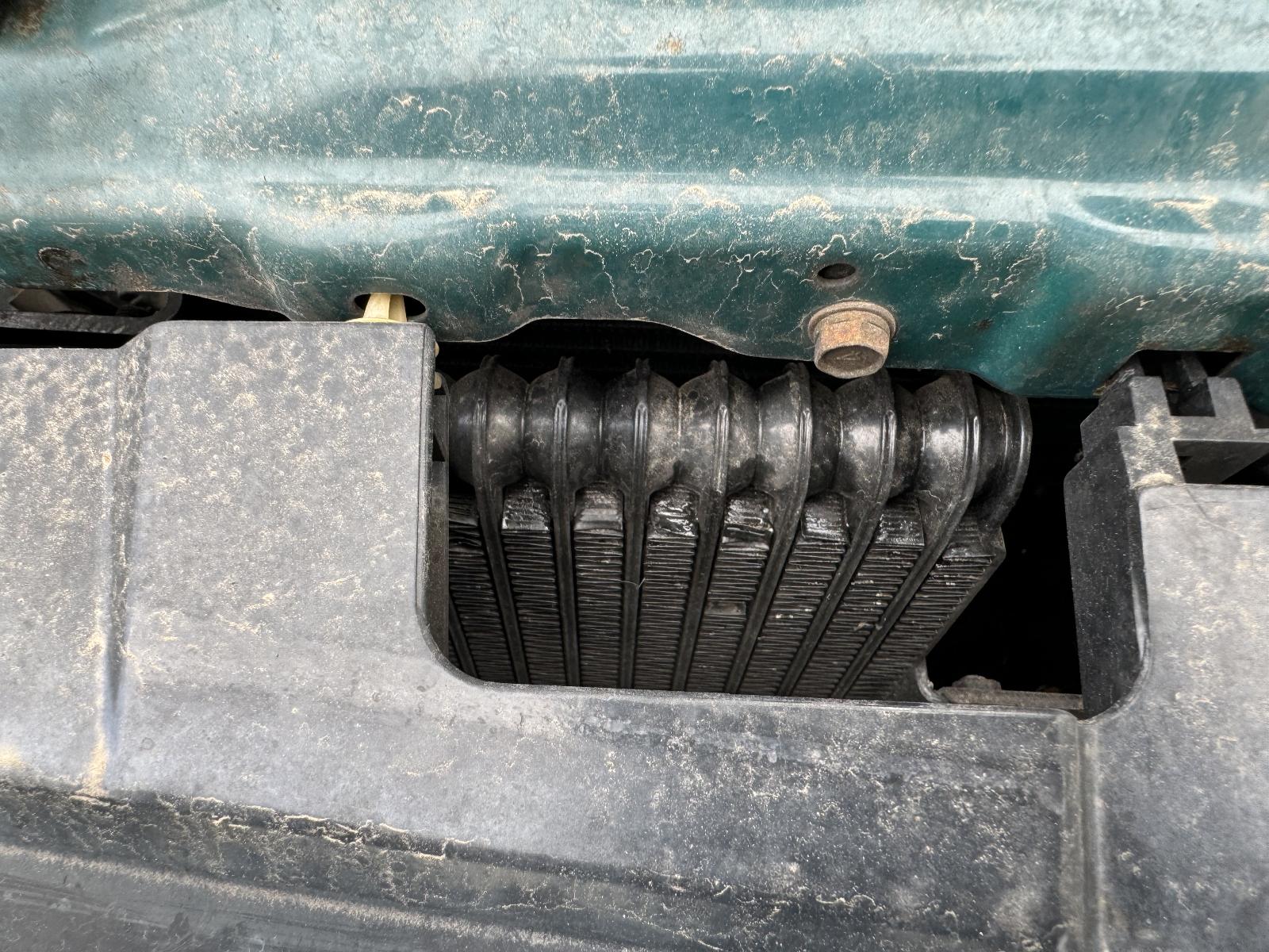 View Auto part Engine MITSUBISHI PAJERO 2004