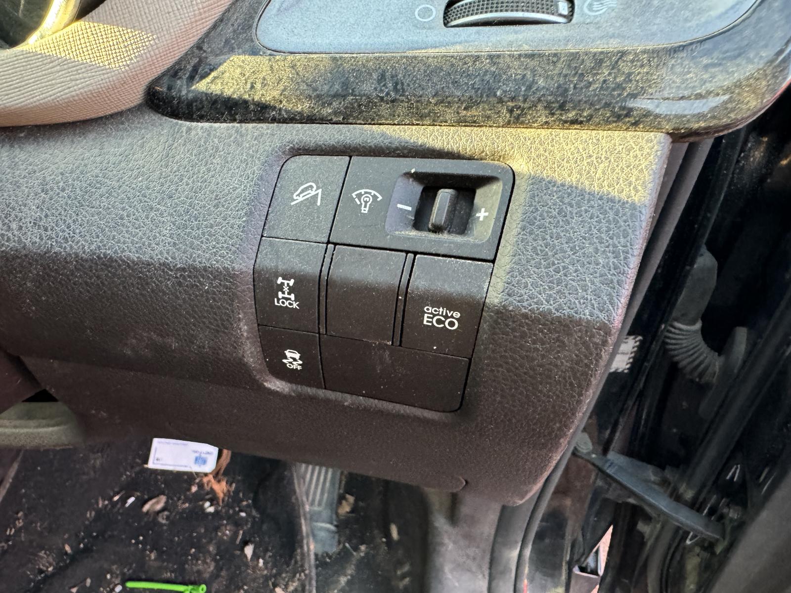 View Auto part Engine HYUNDAI SANTA FE 2013