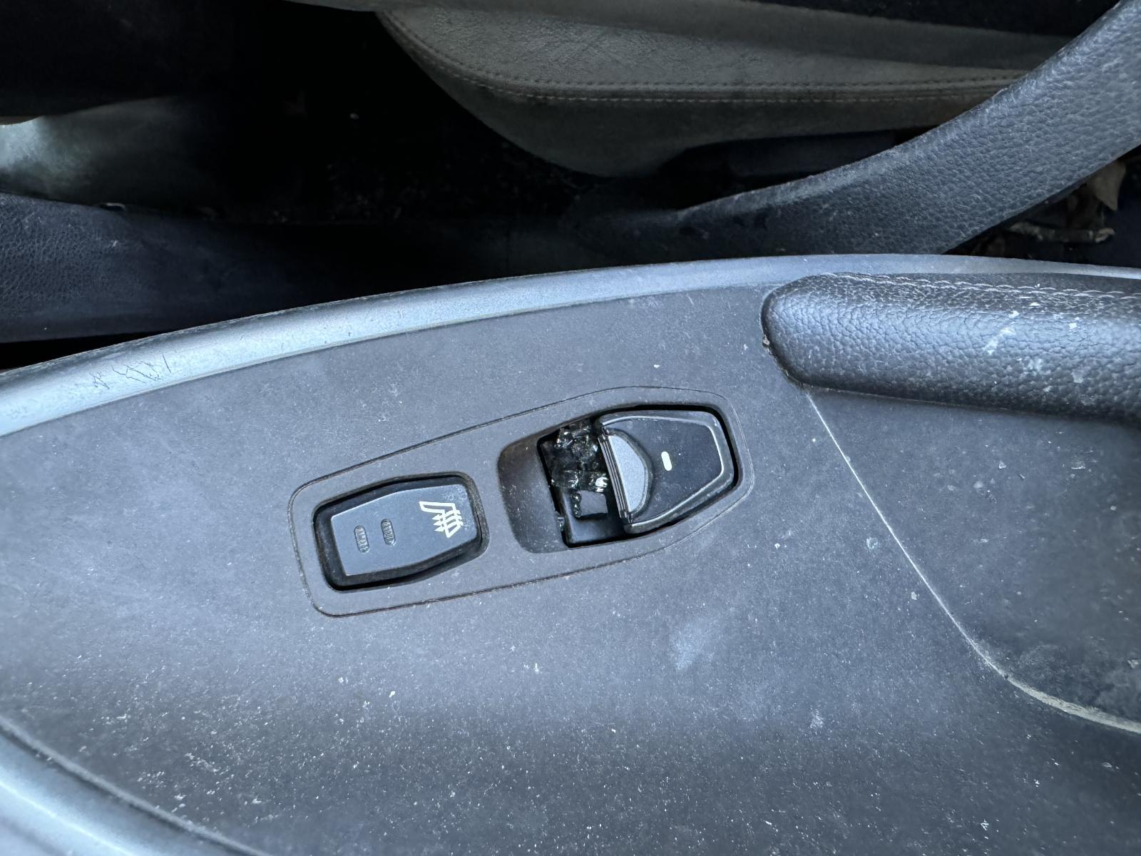 View Auto part Engine HYUNDAI SANTA FE 2013