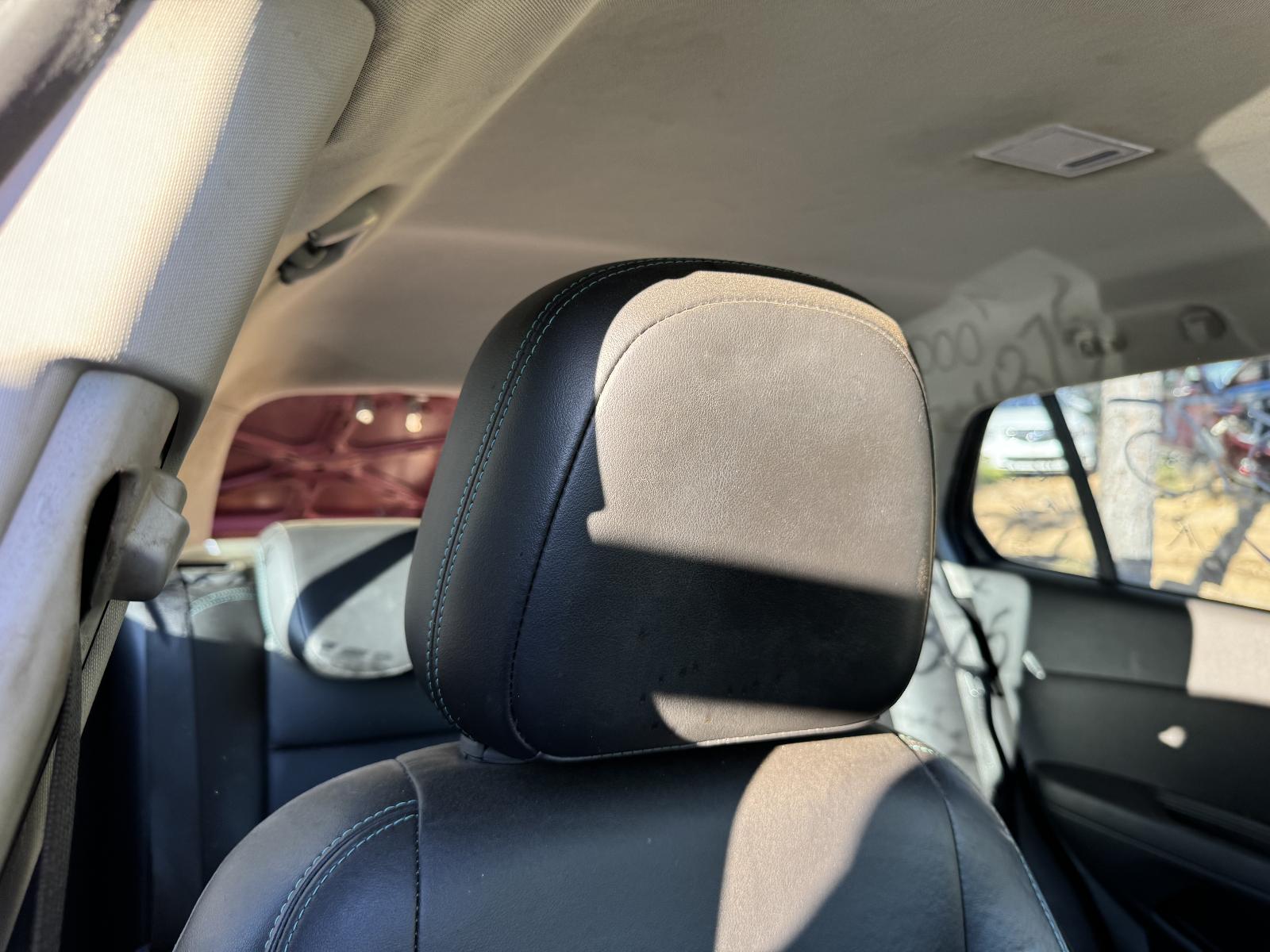 View HOLDEN TRAX 2013 5 Door Station Wagon Breaking