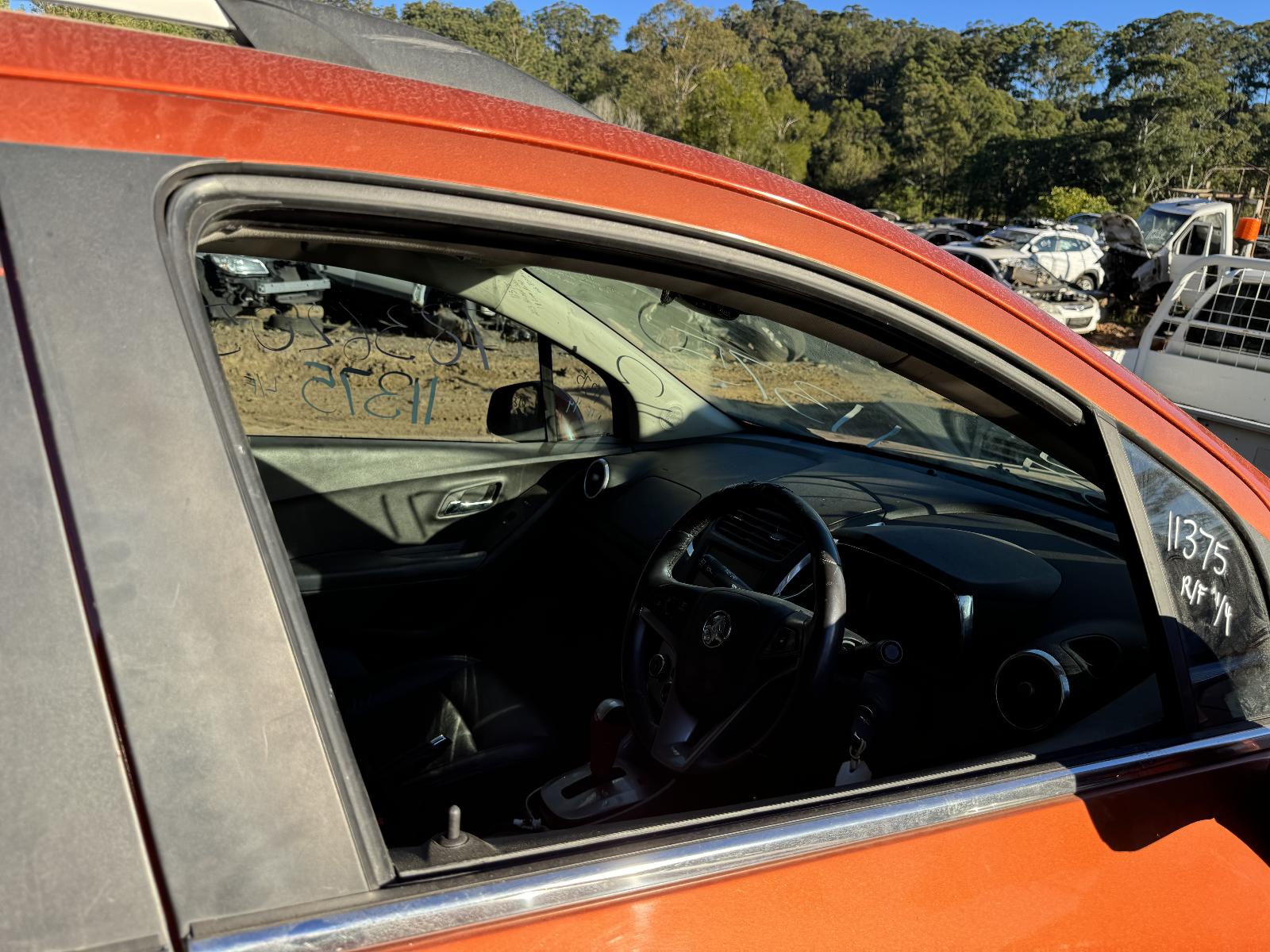 View HOLDEN TRAX 2013 5 Door Station Wagon Breaking