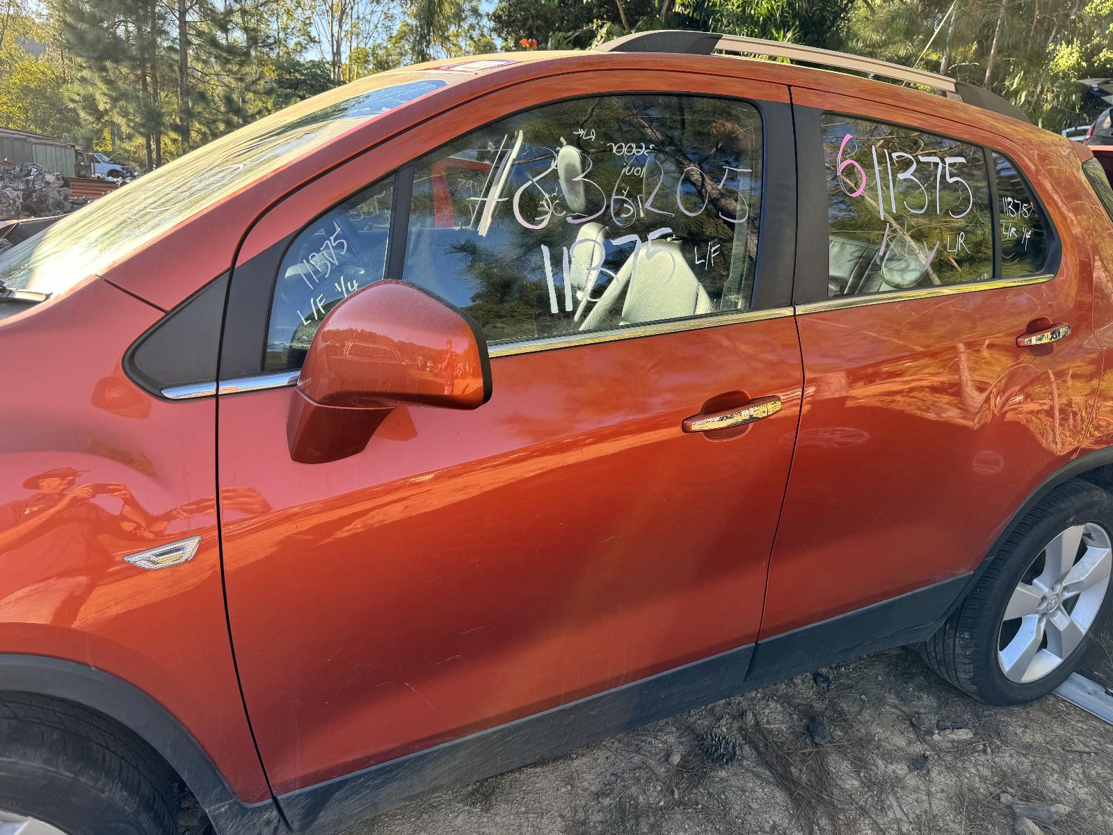 View HOLDEN TRAX 2013 5 Door Station Wagon Breaking