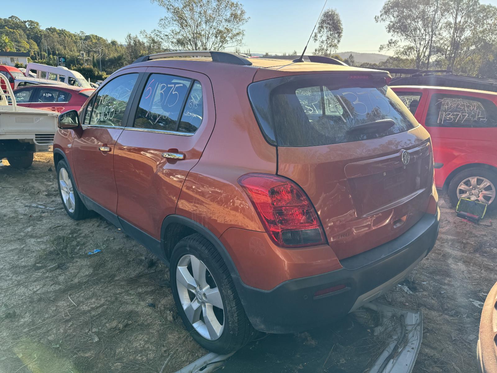 View HOLDEN TRAX 2013 5 Door Station Wagon Breaking
