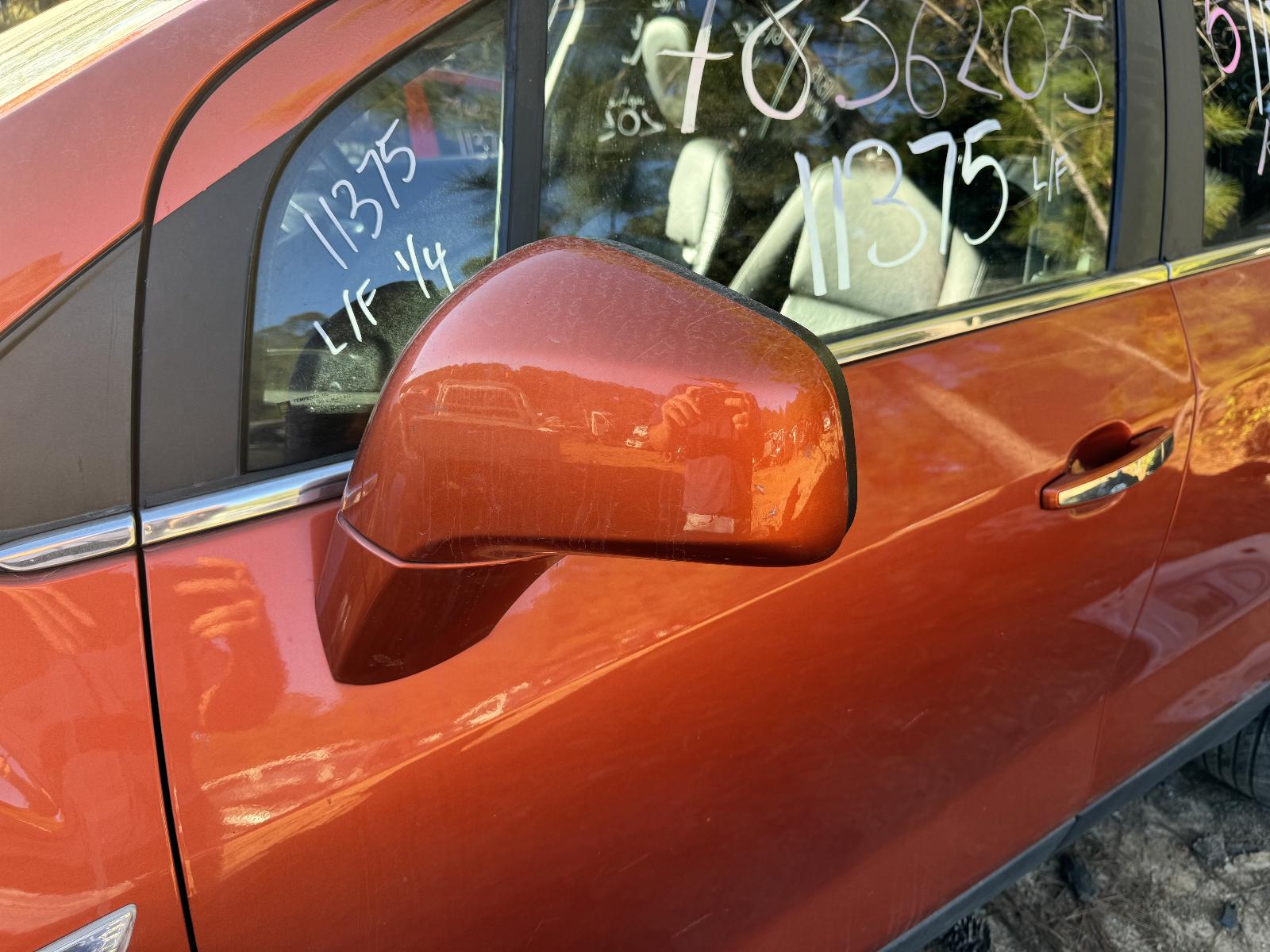 View HOLDEN TRAX 2013 5 Door Station Wagon Breaking