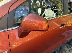 View HOLDEN TRAX 2013 5 Door Station Wagon Breaking