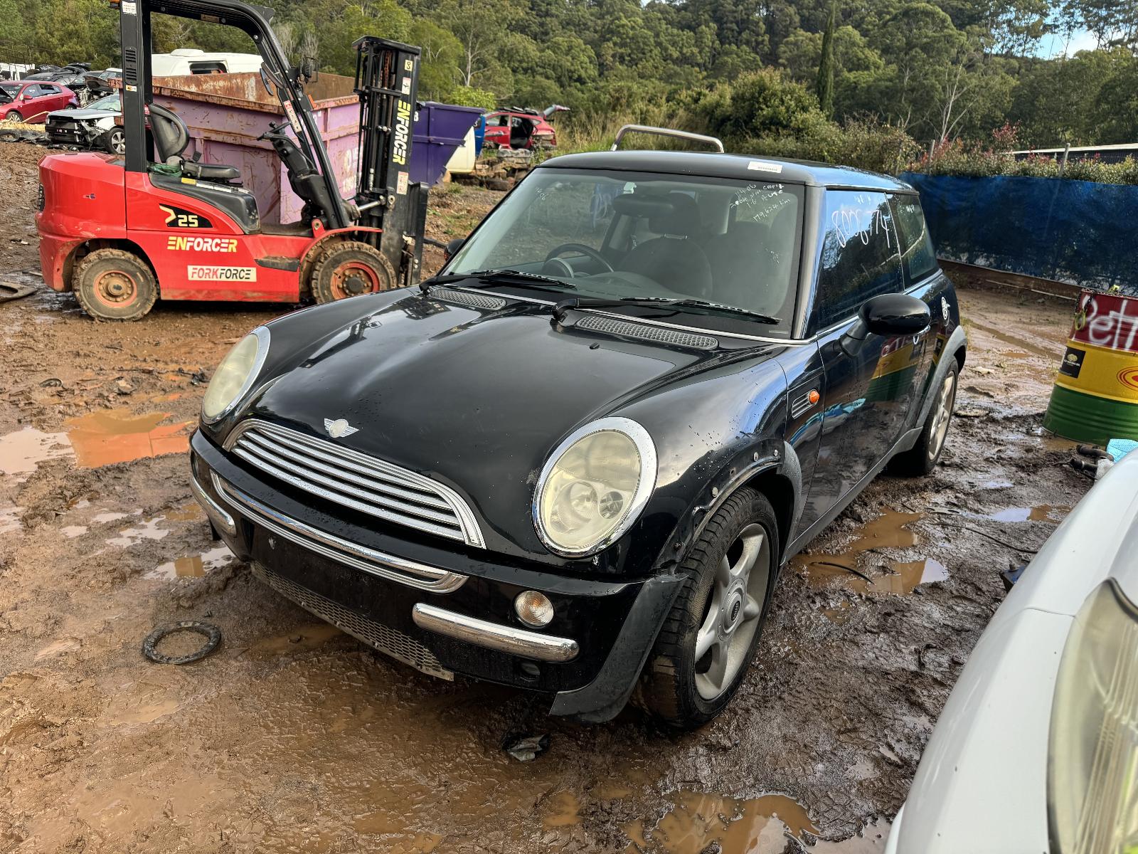 View Auto part Fan Mini Cooper 2004
