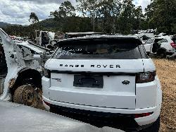 View LAND ROVER RANGEROVER EVOQUE 2016 5 Door Station Wagon Breaking