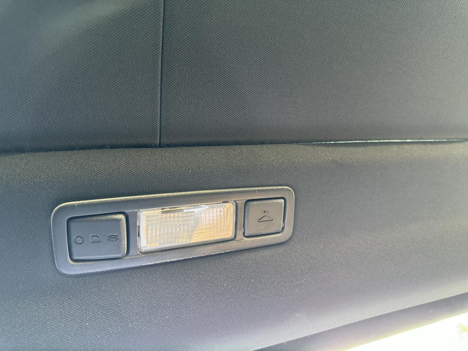 View LAND ROVER RANGEROVER EVOQUE 2016 5 Door Station Wagon Breaking