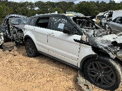 View LAND ROVER RANGEROVER EVOQUE 2016 5 Door Station Wagon Breaking