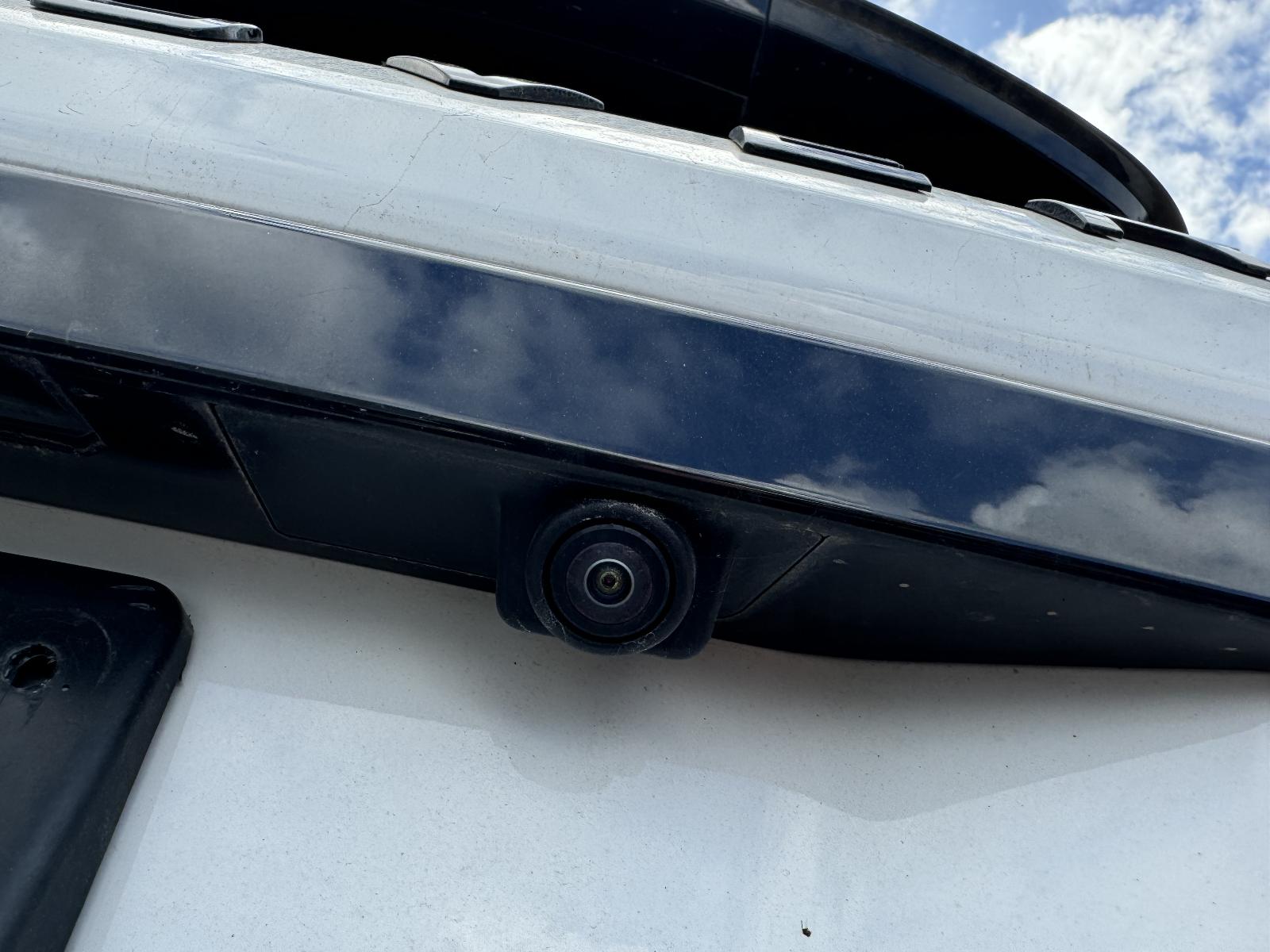 View LAND ROVER RANGEROVER EVOQUE 2016 5 Door Station Wagon Breaking