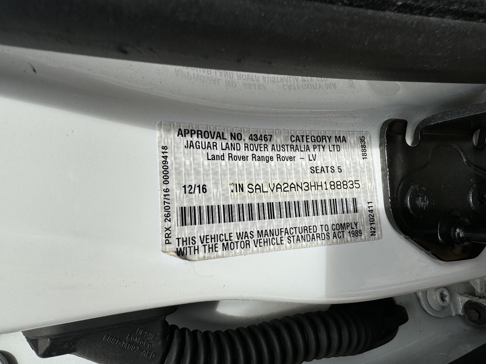 View LAND ROVER RANGEROVER EVOQUE 2016 5 Door Station Wagon Breaking