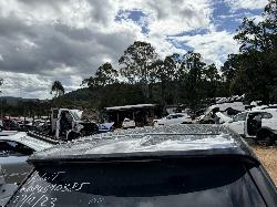 View LAND ROVER RANGEROVER EVOQUE 2016 5 Door Station Wagon Breaking