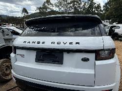 View LAND ROVER RANGEROVER EVOQUE 2016 5 Door Station Wagon Breaking