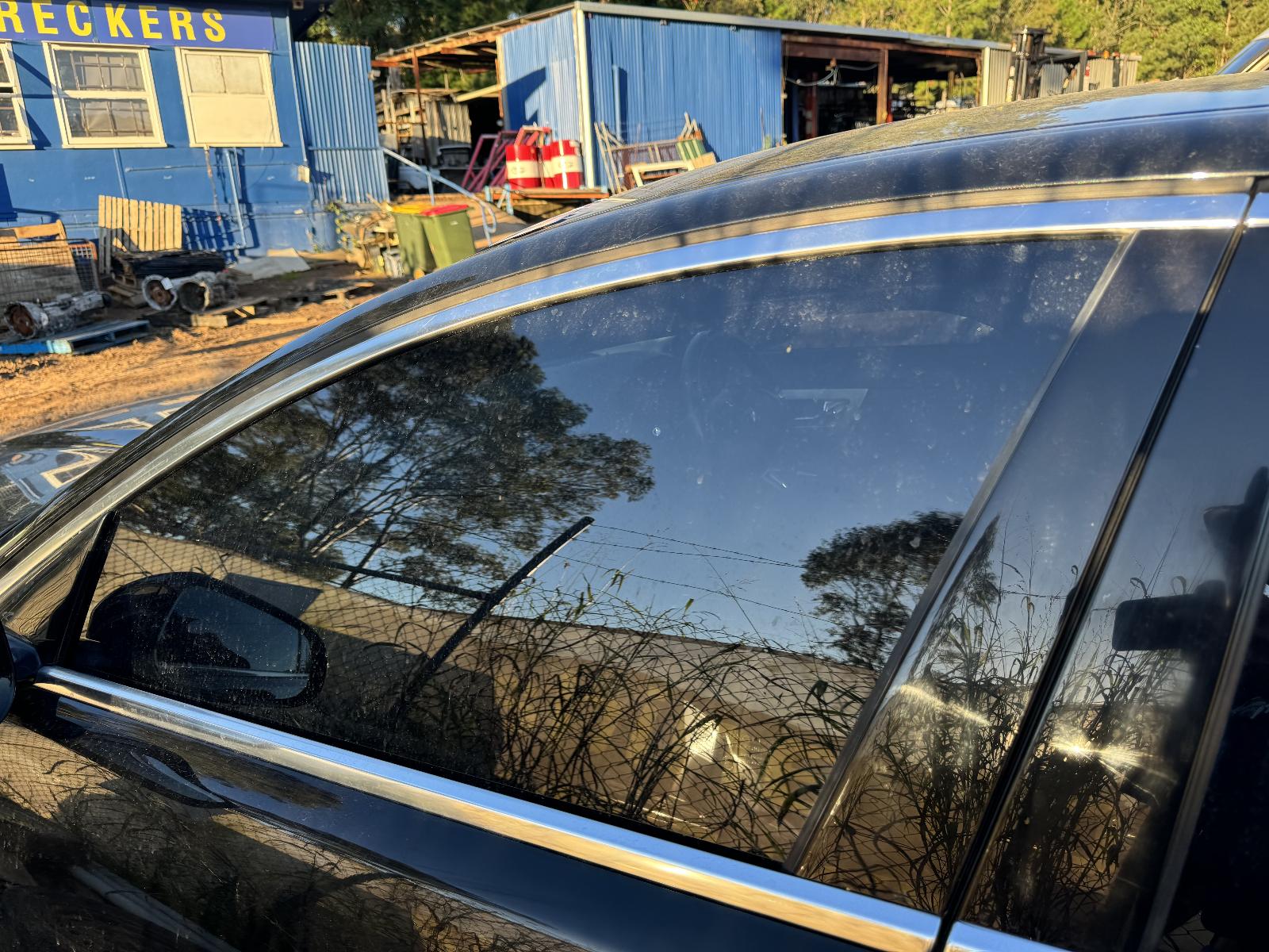 View JAGUAR XF 2015 4 Door Sedan Breaking