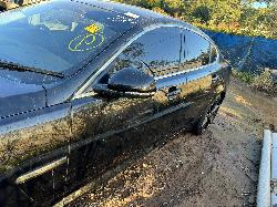 View JAGUAR XF 2015 4 Door Sedan Breaking