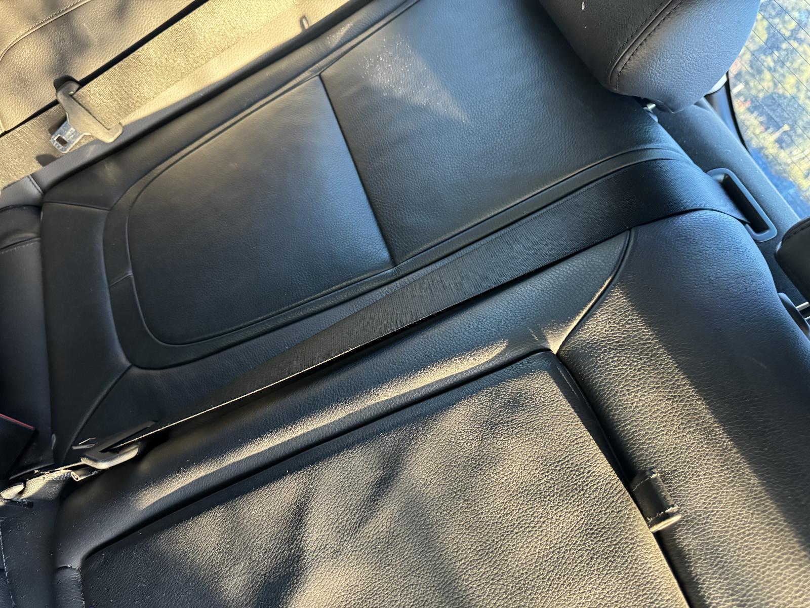 View JAGUAR XF 2015 4 Door Sedan Breaking
