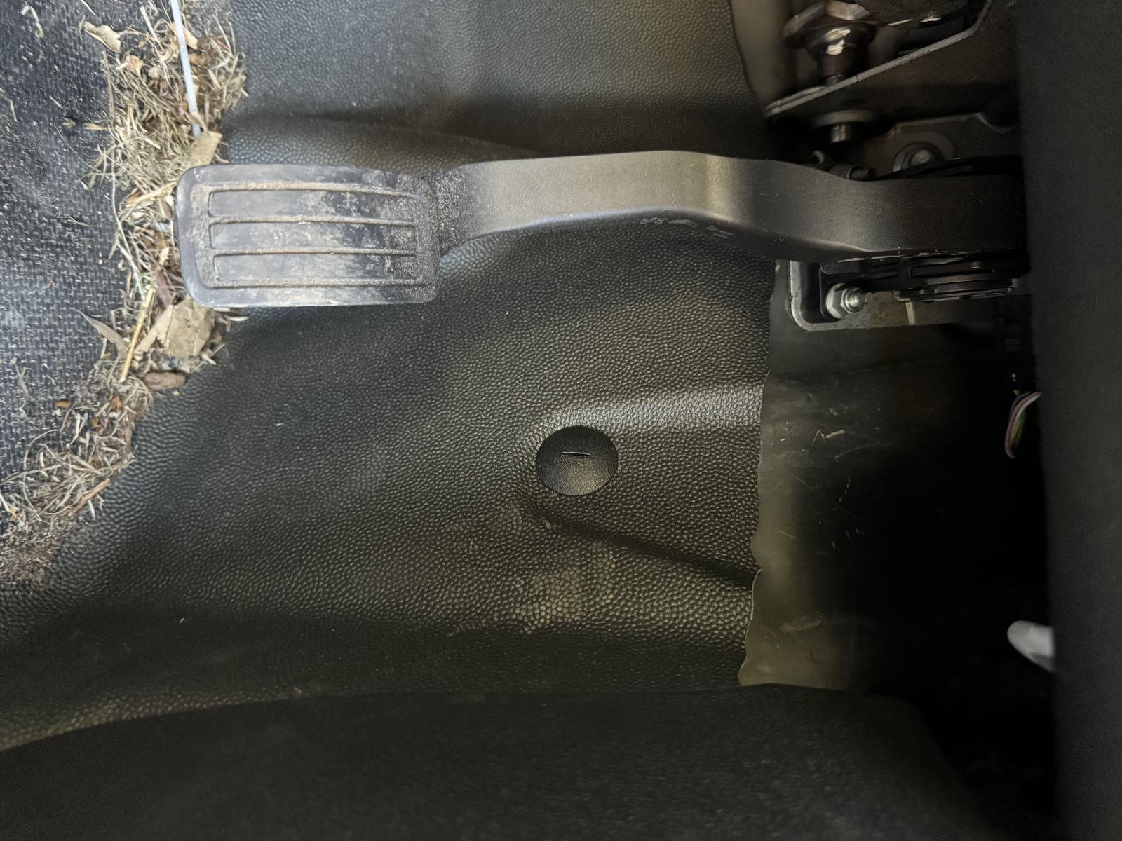 View PEUGEOT PARTNER 2023 2 Door Van Breaking
