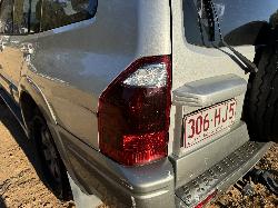 View MITSUBISHI PAJERO 2003 5 Door Station Wagon Breaking