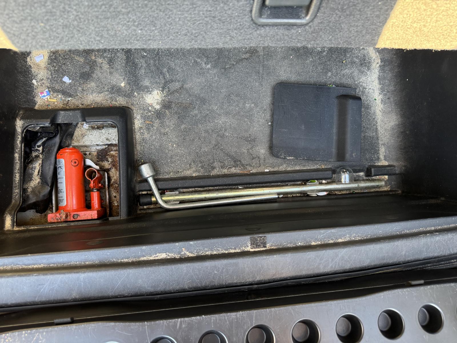 View MITSUBISHI PAJERO 2003 5 Door Station Wagon Breaking