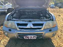 View MITSUBISHI PAJERO 2003 5 Door Station Wagon Breaking