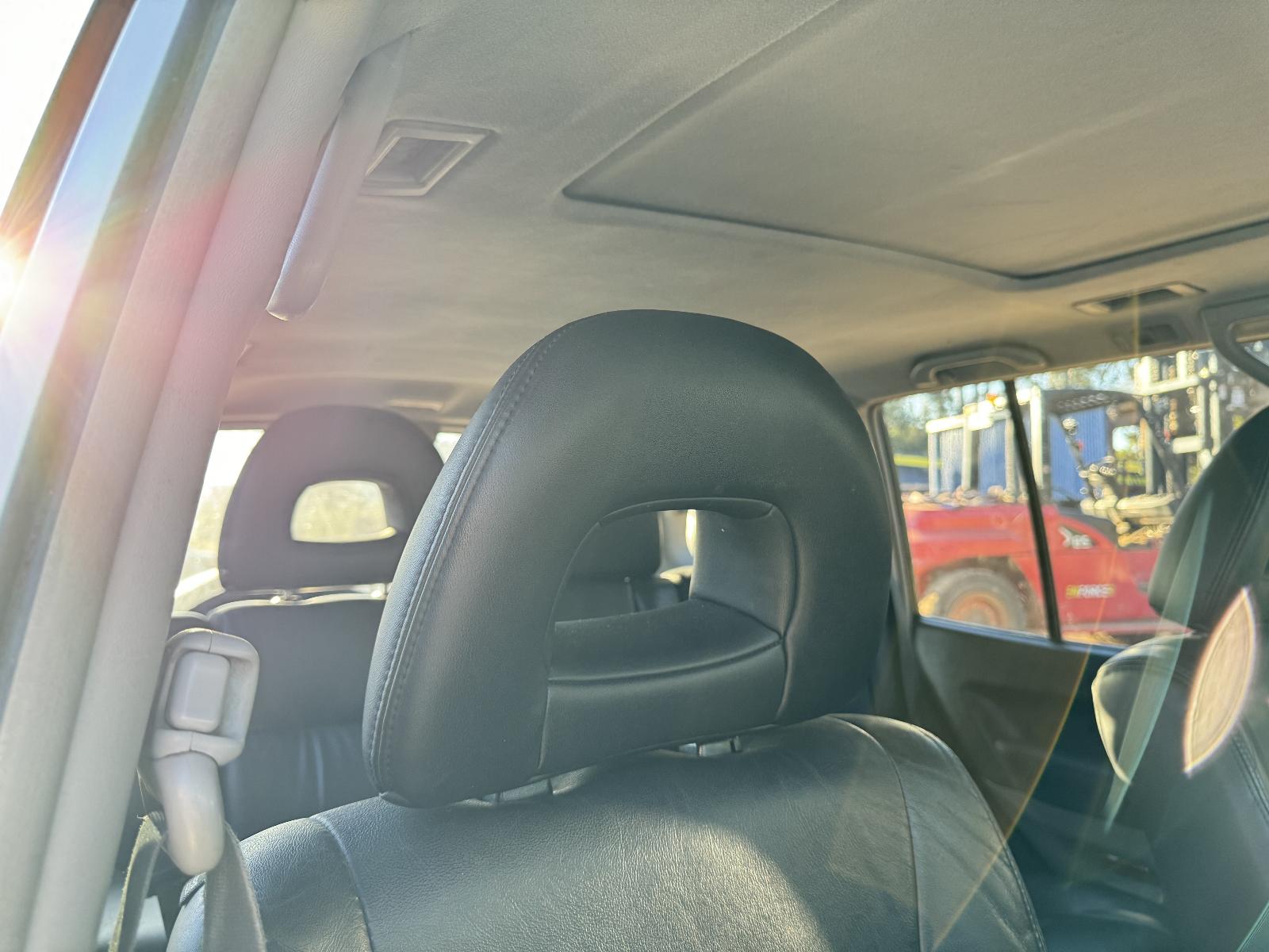 View MITSUBISHI PAJERO 2003 5 Door Station Wagon Breaking