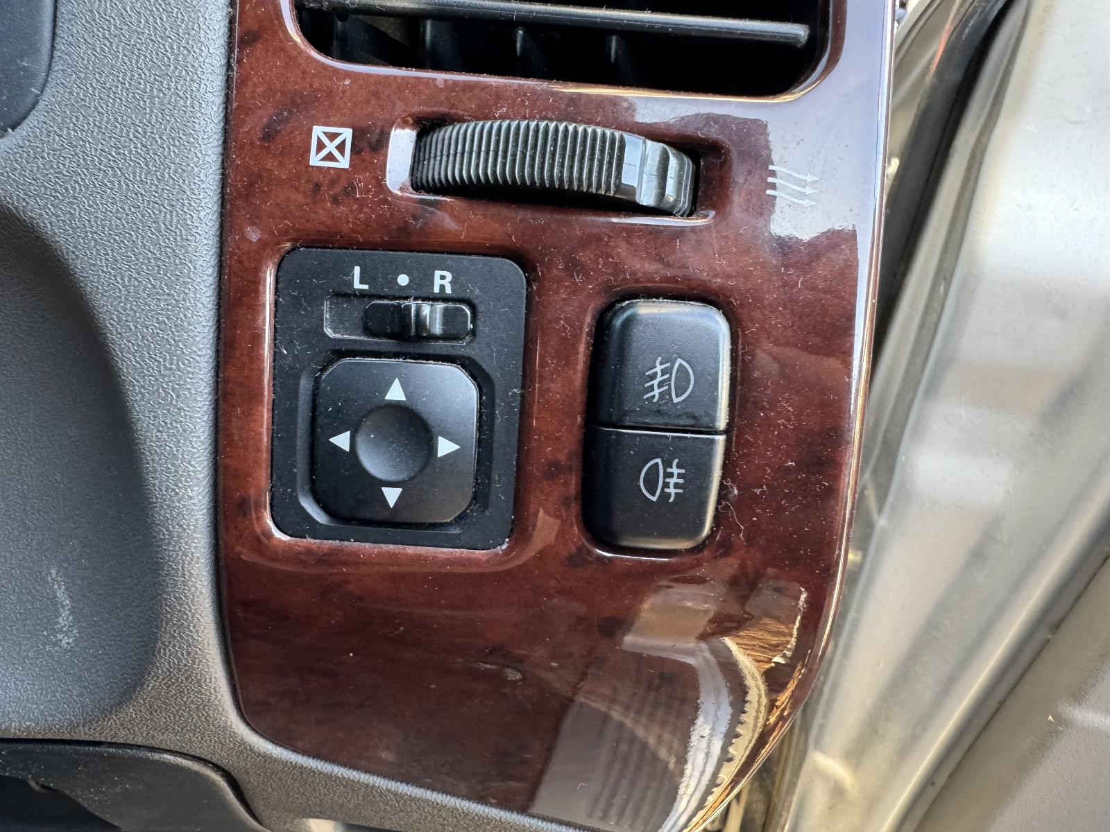 View MITSUBISHI PAJERO 2003 5 Door Station Wagon Breaking
