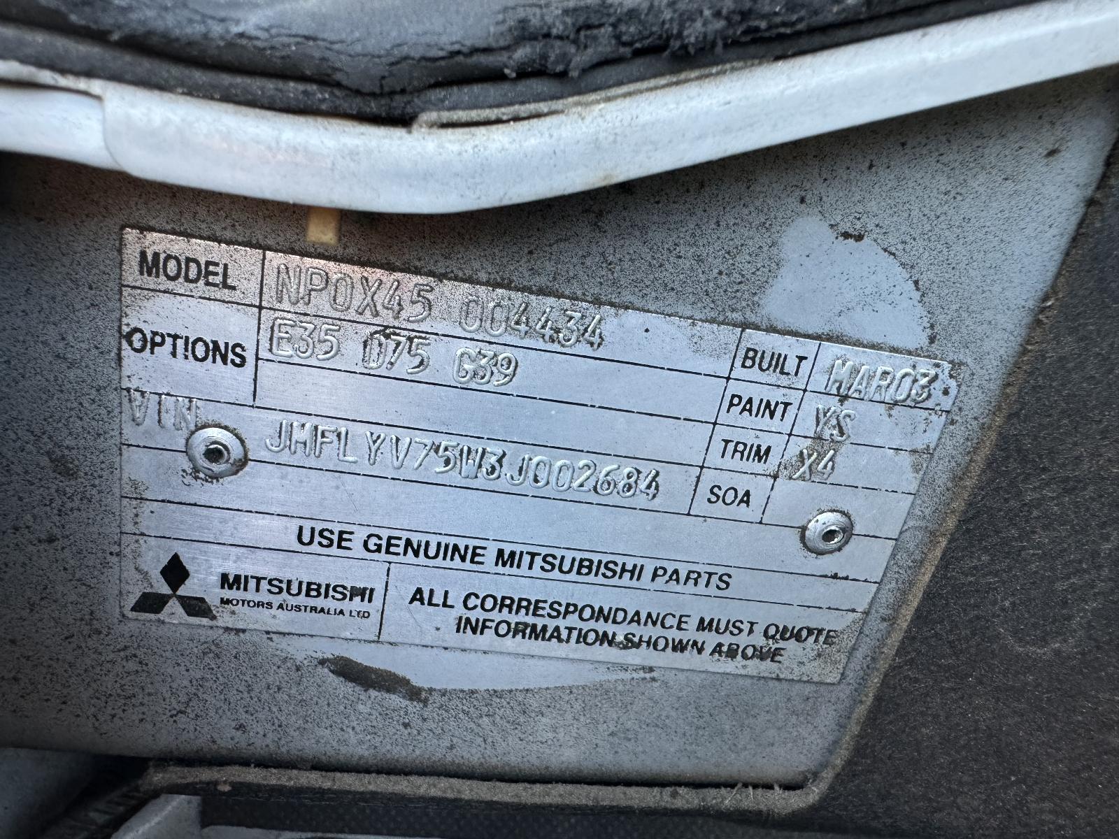 View MITSUBISHI PAJERO 2003 5 Door Station Wagon Breaking