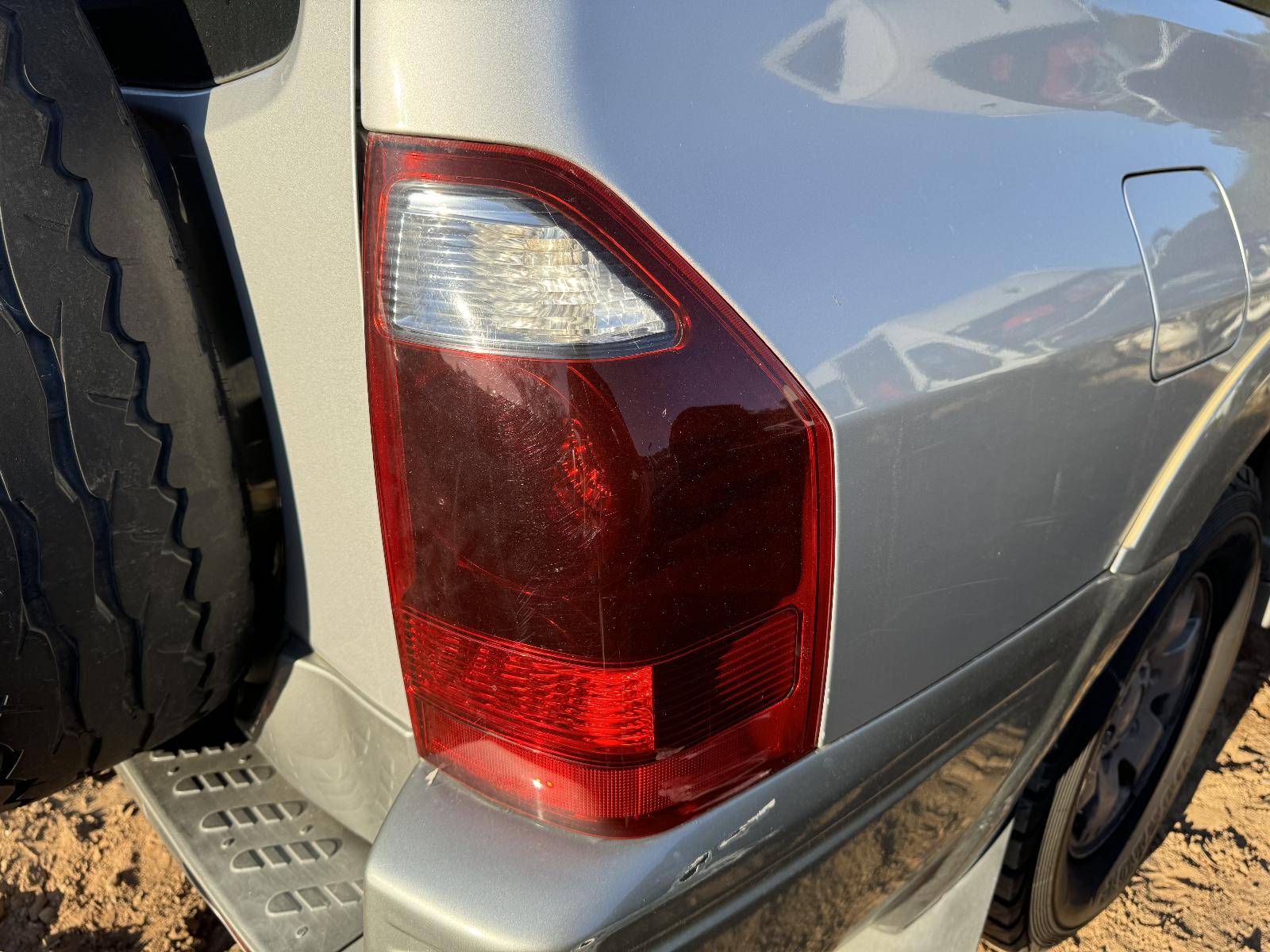 View MITSUBISHI PAJERO 2003 5 Door Station Wagon Breaking