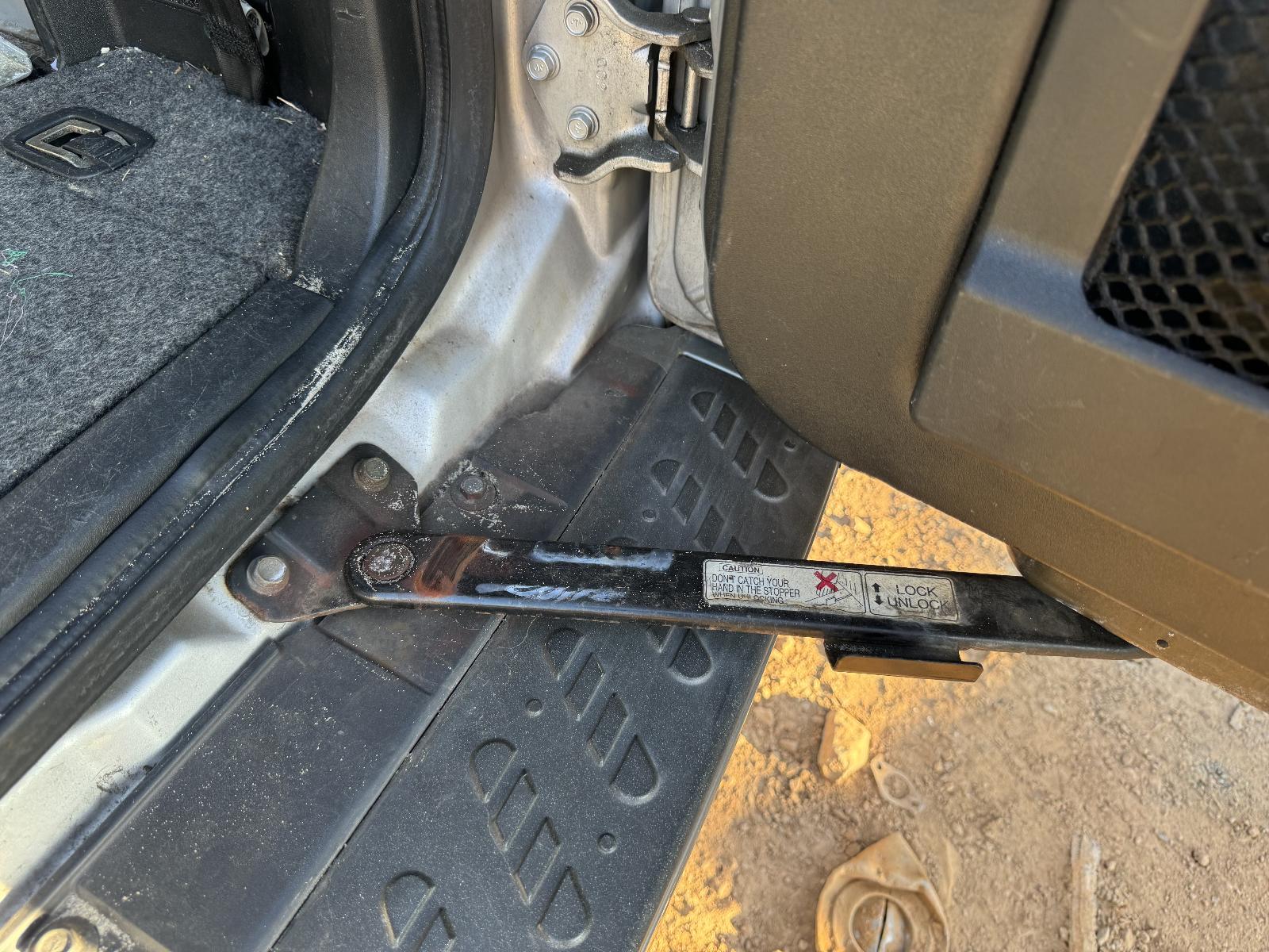 View MITSUBISHI PAJERO 2003 5 Door Station Wagon Breaking