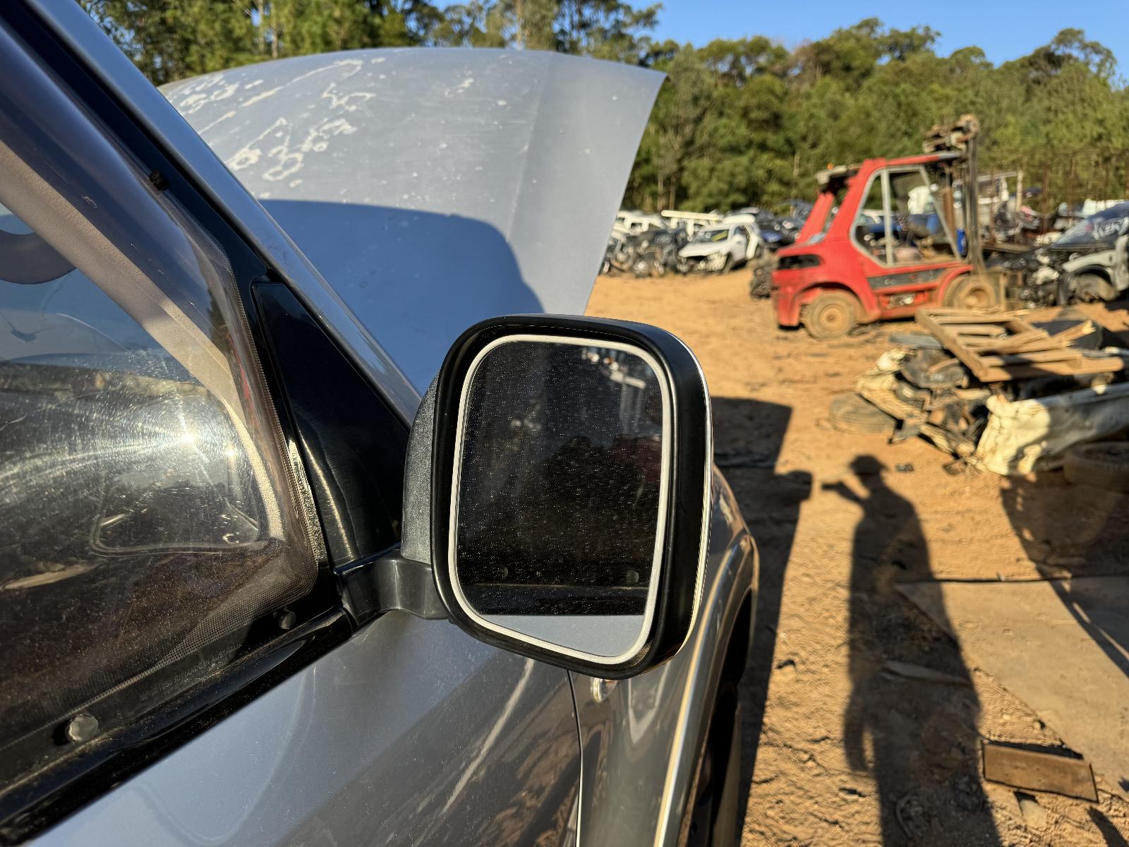 View MITSUBISHI PAJERO 2003 5 Door Station Wagon Breaking