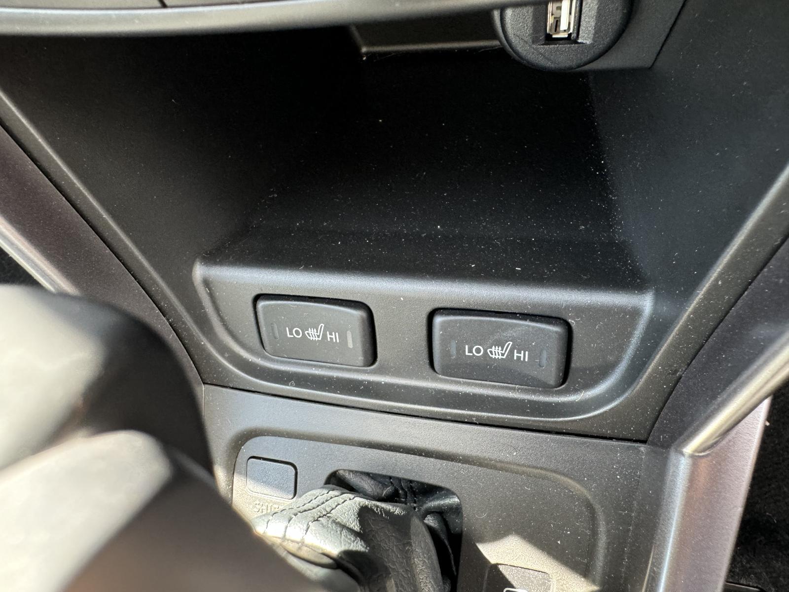 View SUZUKI S-CROSS 2023 5 Door Hatchback Breaking