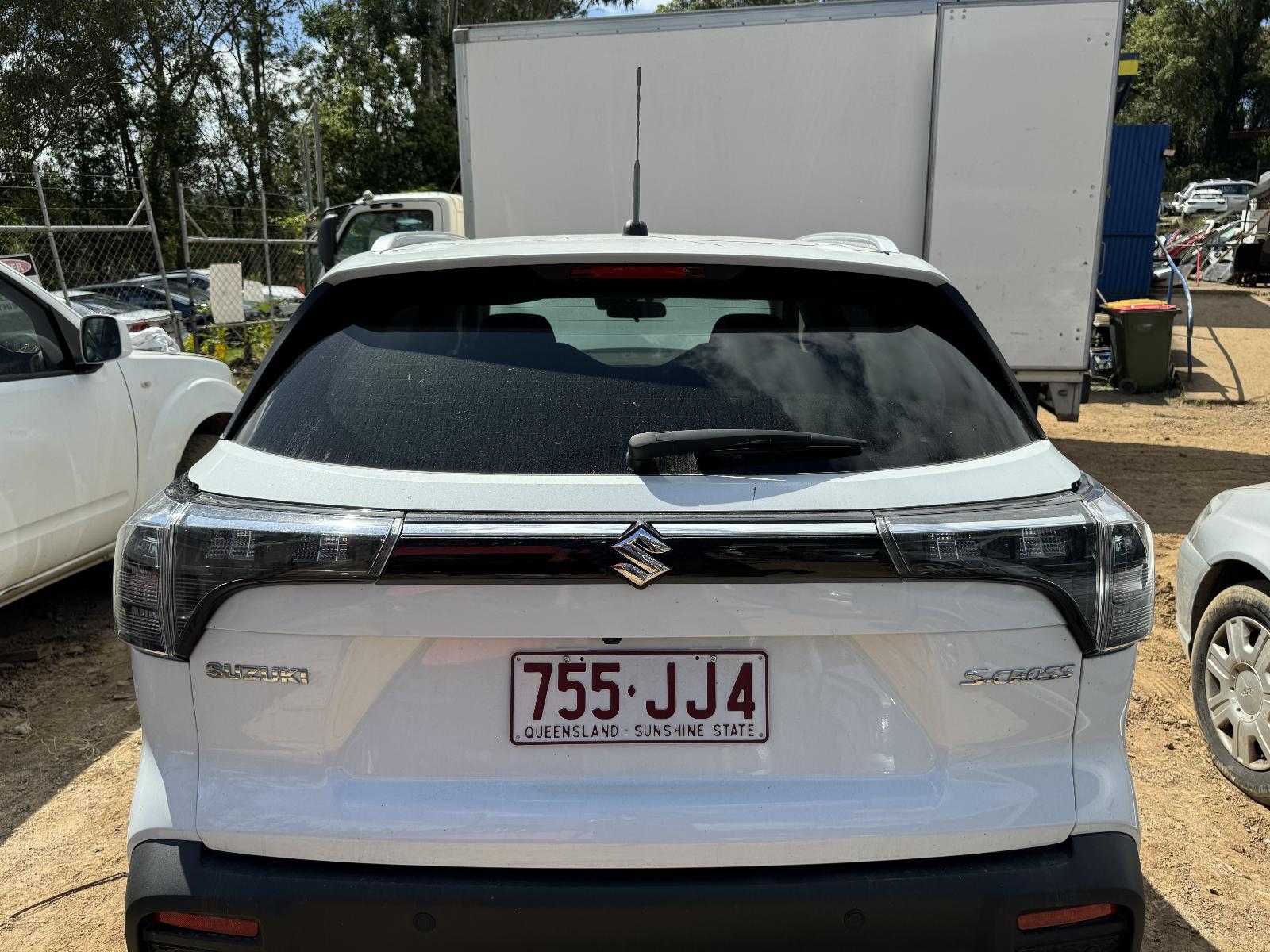 View SUZUKI S-CROSS 2023 5 Door Hatchback Breaking