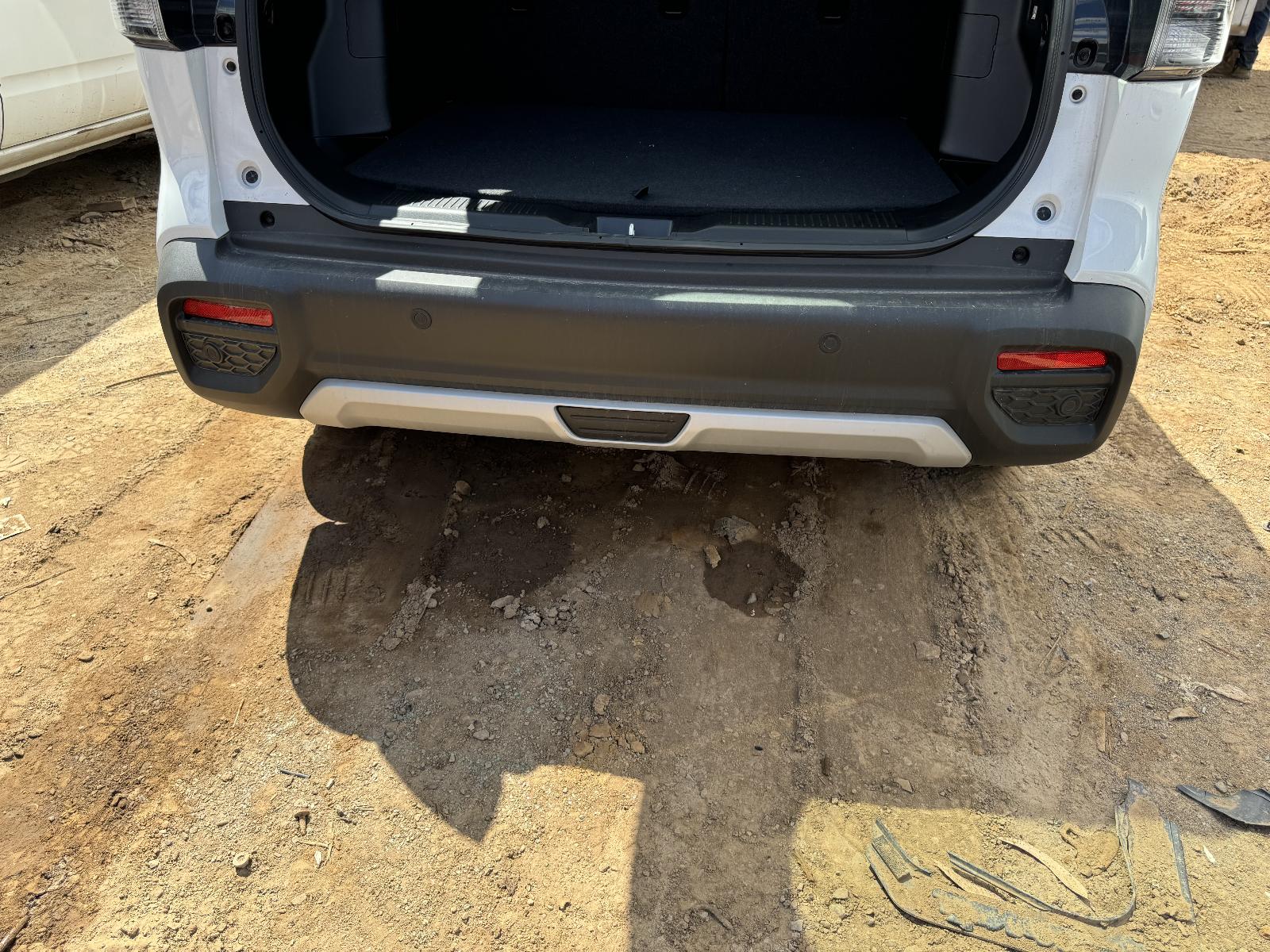 View SUZUKI S-CROSS 2023 5 Door Hatchback Breaking