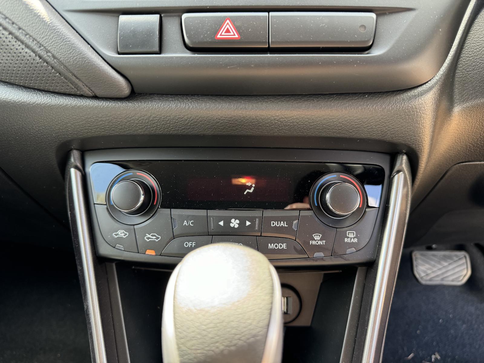 View SUZUKI S-CROSS 2023 5 Door Hatchback Breaking