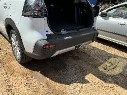 View SUZUKI S-CROSS 2023 5 Door Hatchback Breaking