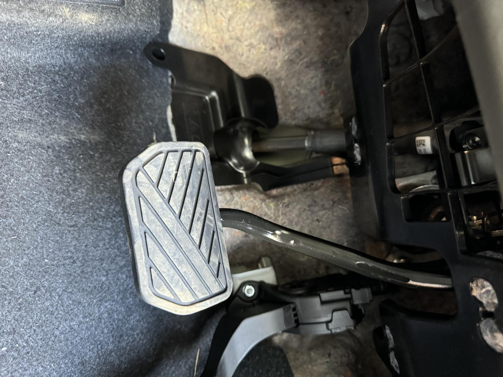View SUZUKI S-CROSS 2023 5 Door Hatchback Breaking