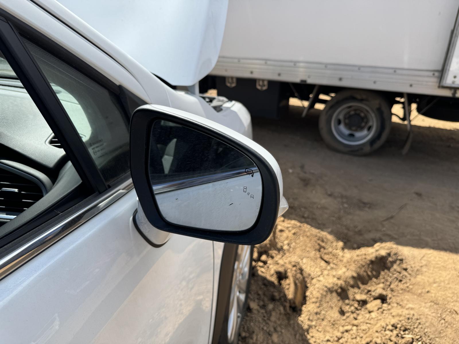 View SUZUKI S-CROSS 2023 5 Door Hatchback Breaking