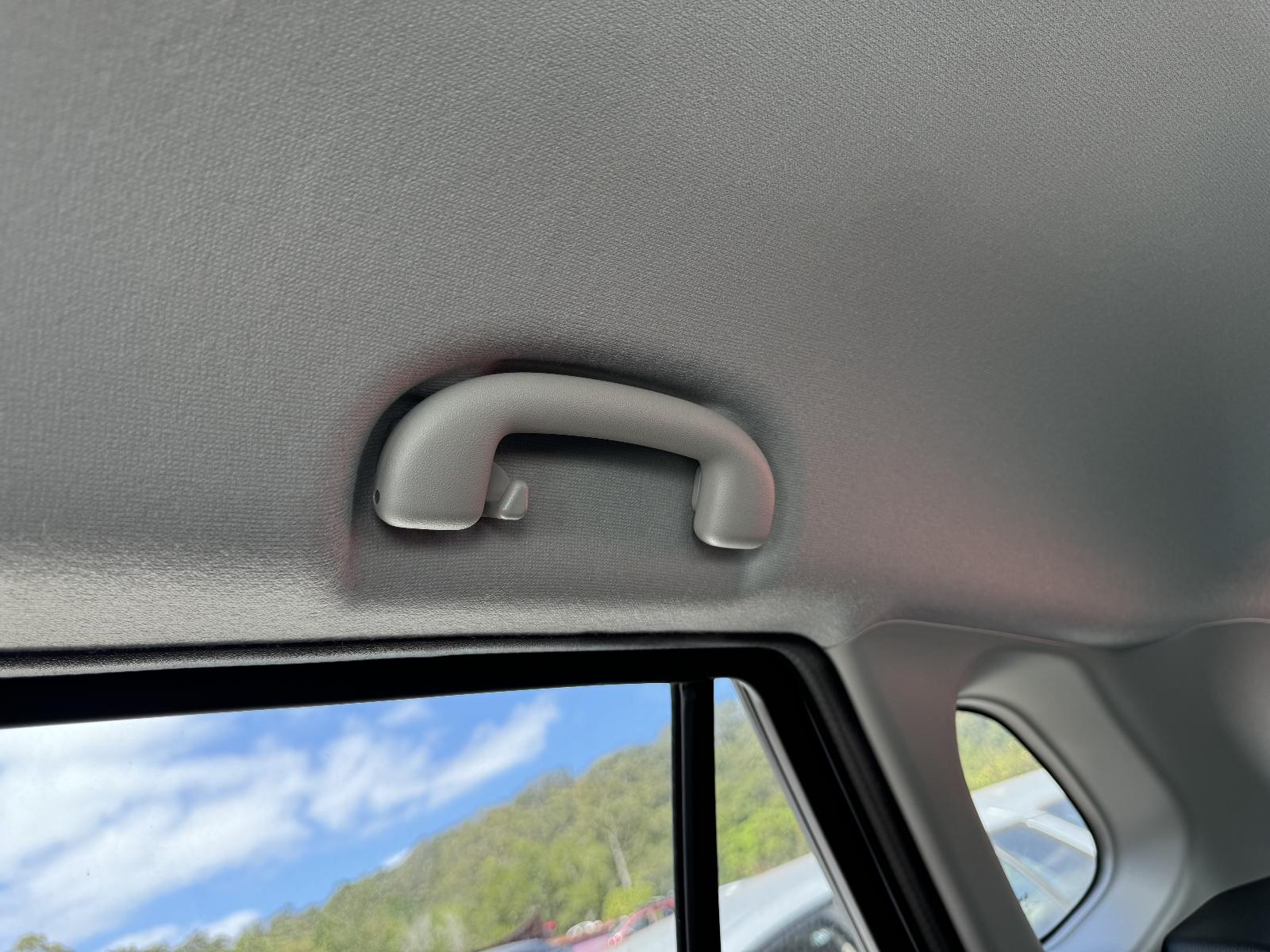 View SUZUKI S-CROSS 2023 5 Door Hatchback Breaking