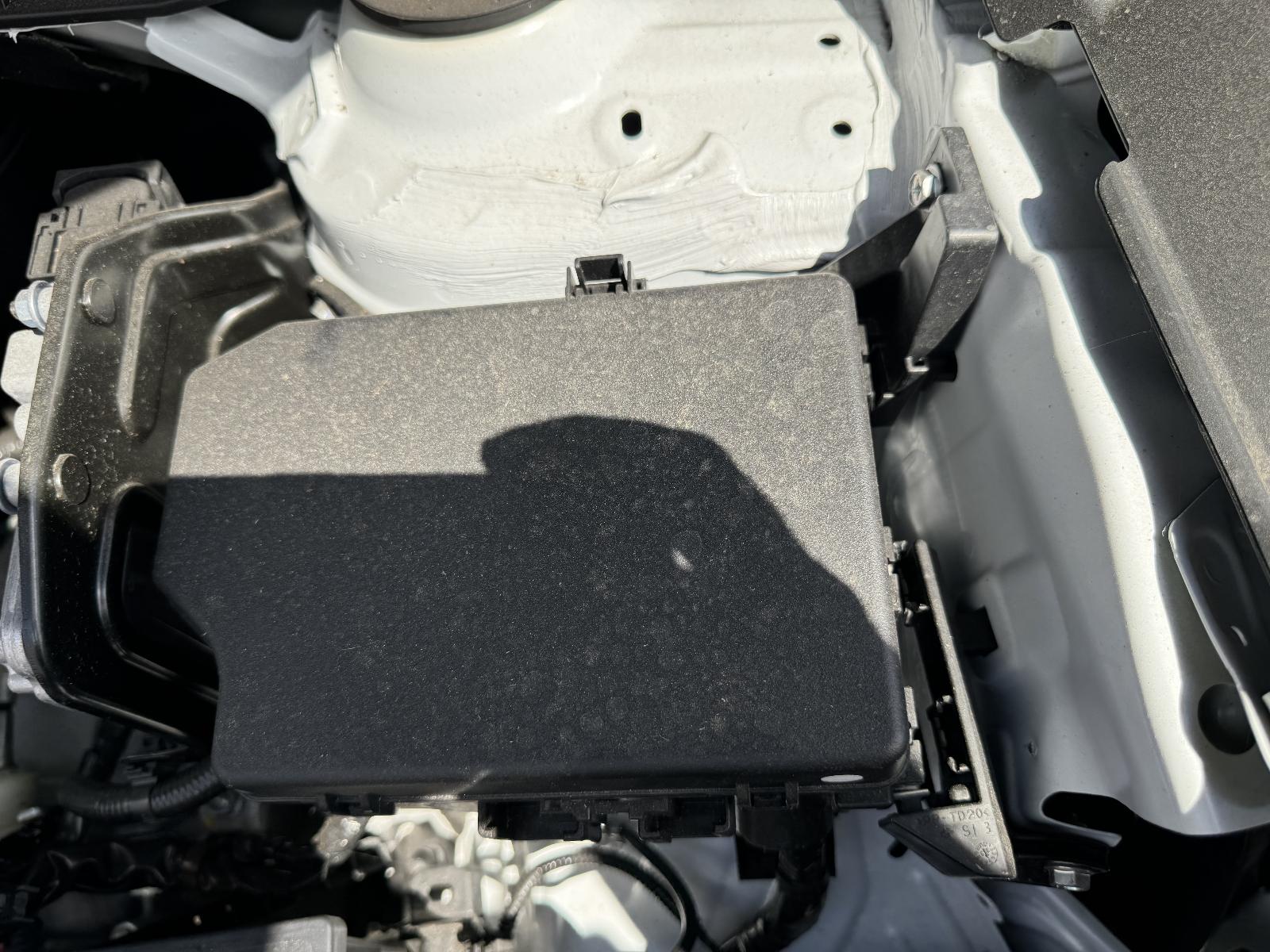 View SUZUKI S-CROSS 2023 5 Door Hatchback Breaking