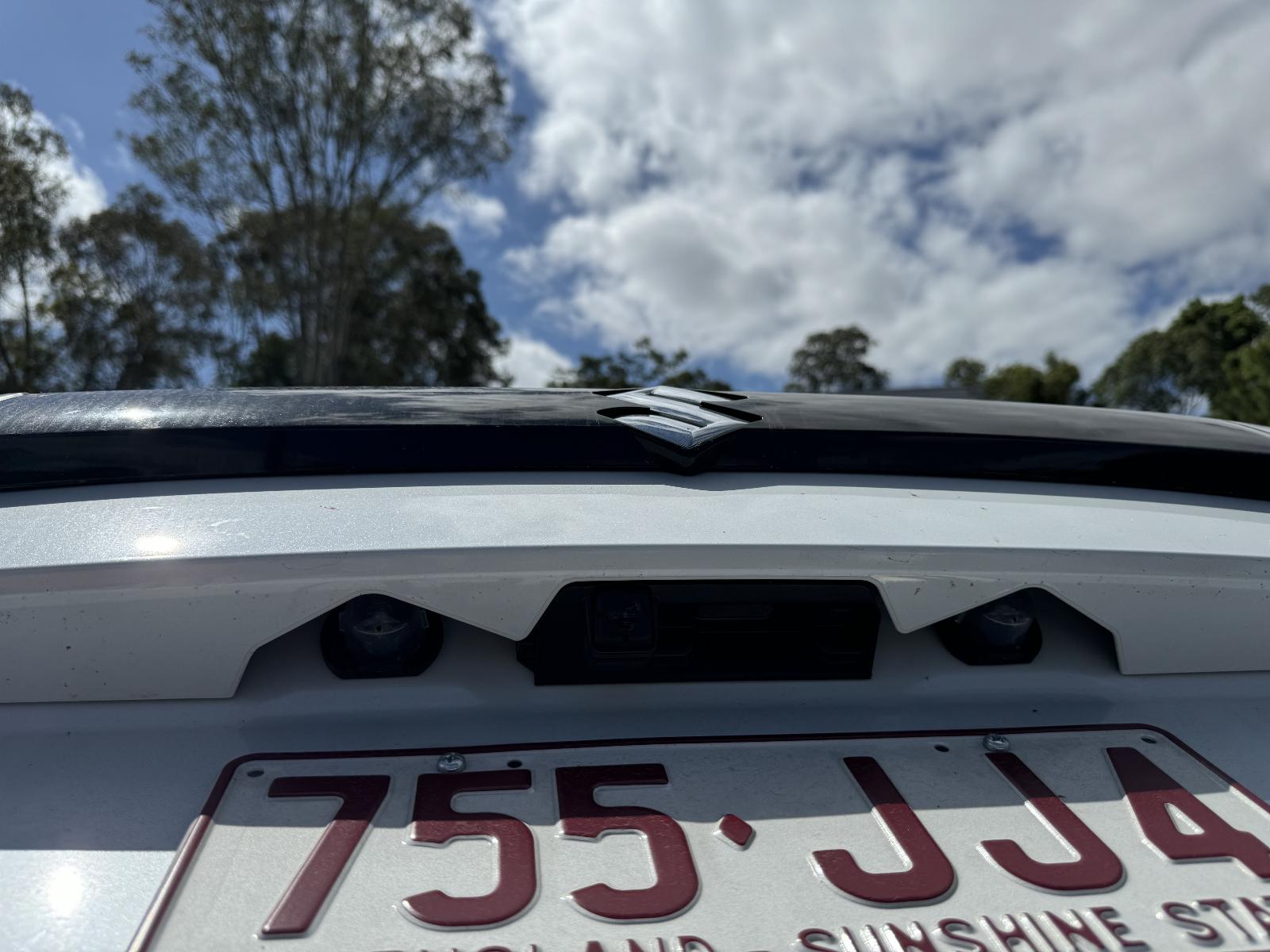 View SUZUKI S-CROSS 2023 5 Door Hatchback Breaking