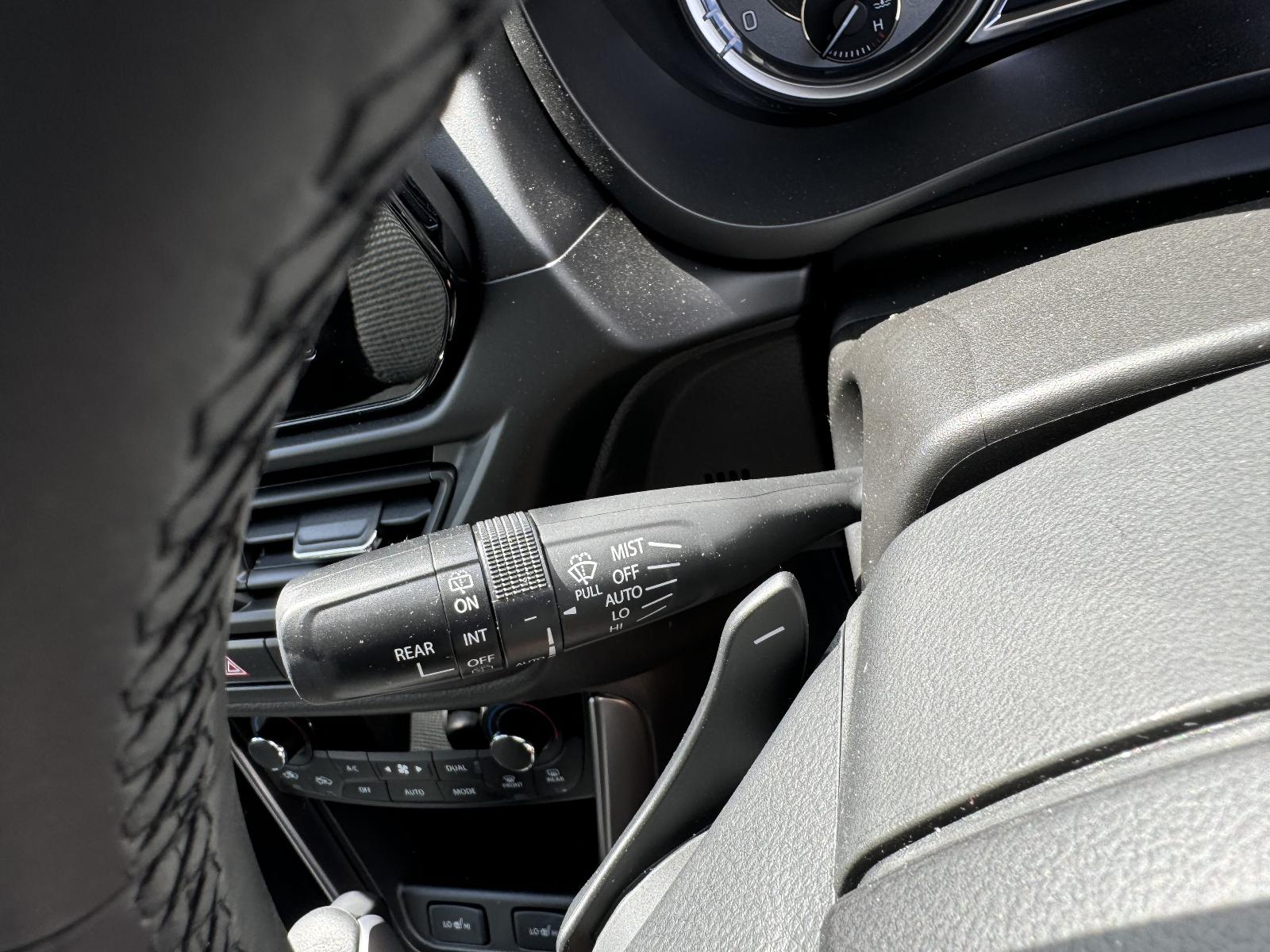 View SUZUKI S-CROSS 2023 5 Door Hatchback Breaking