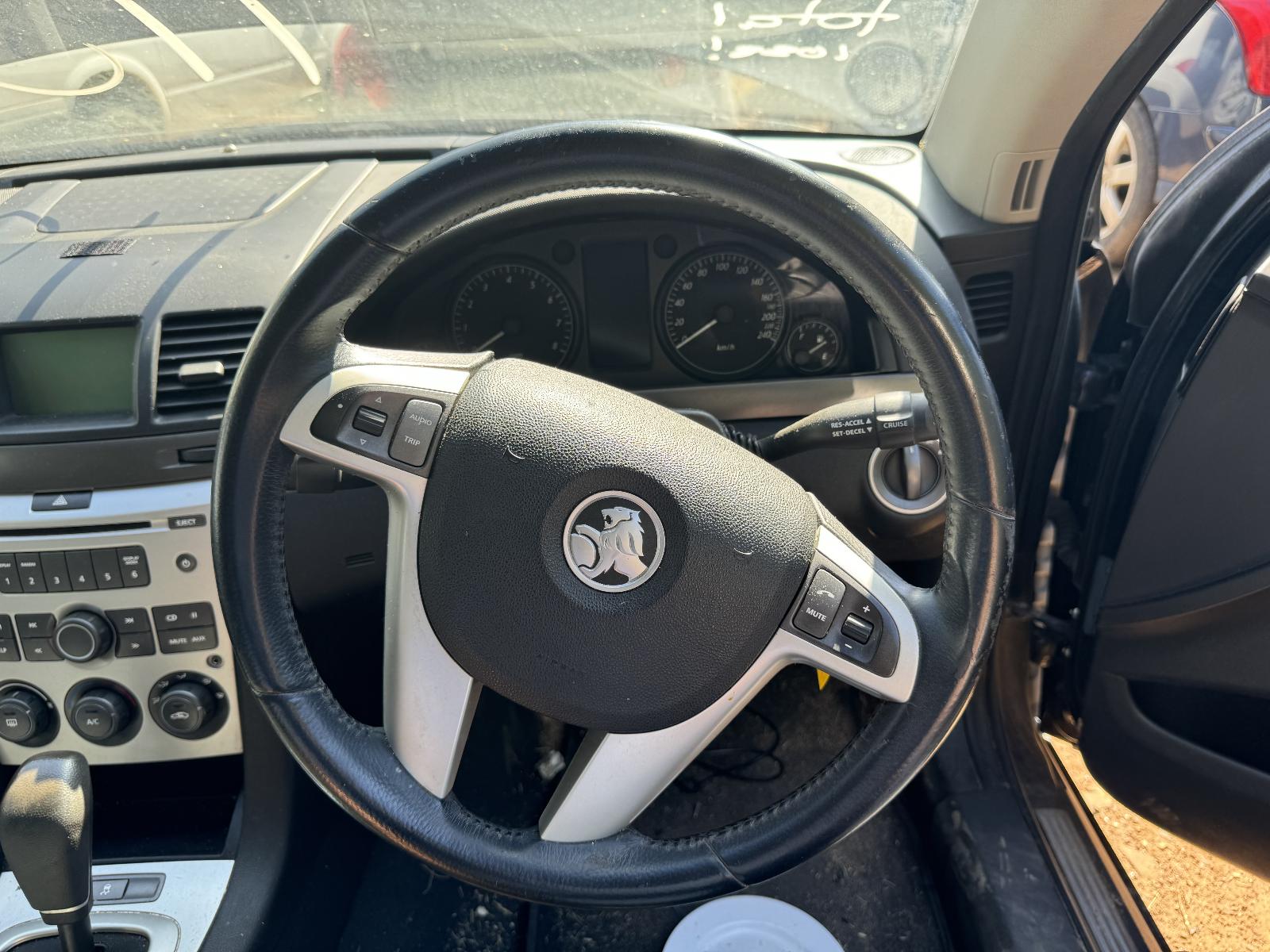 View Auto part Engine HOLDEN COMMODORE 2010