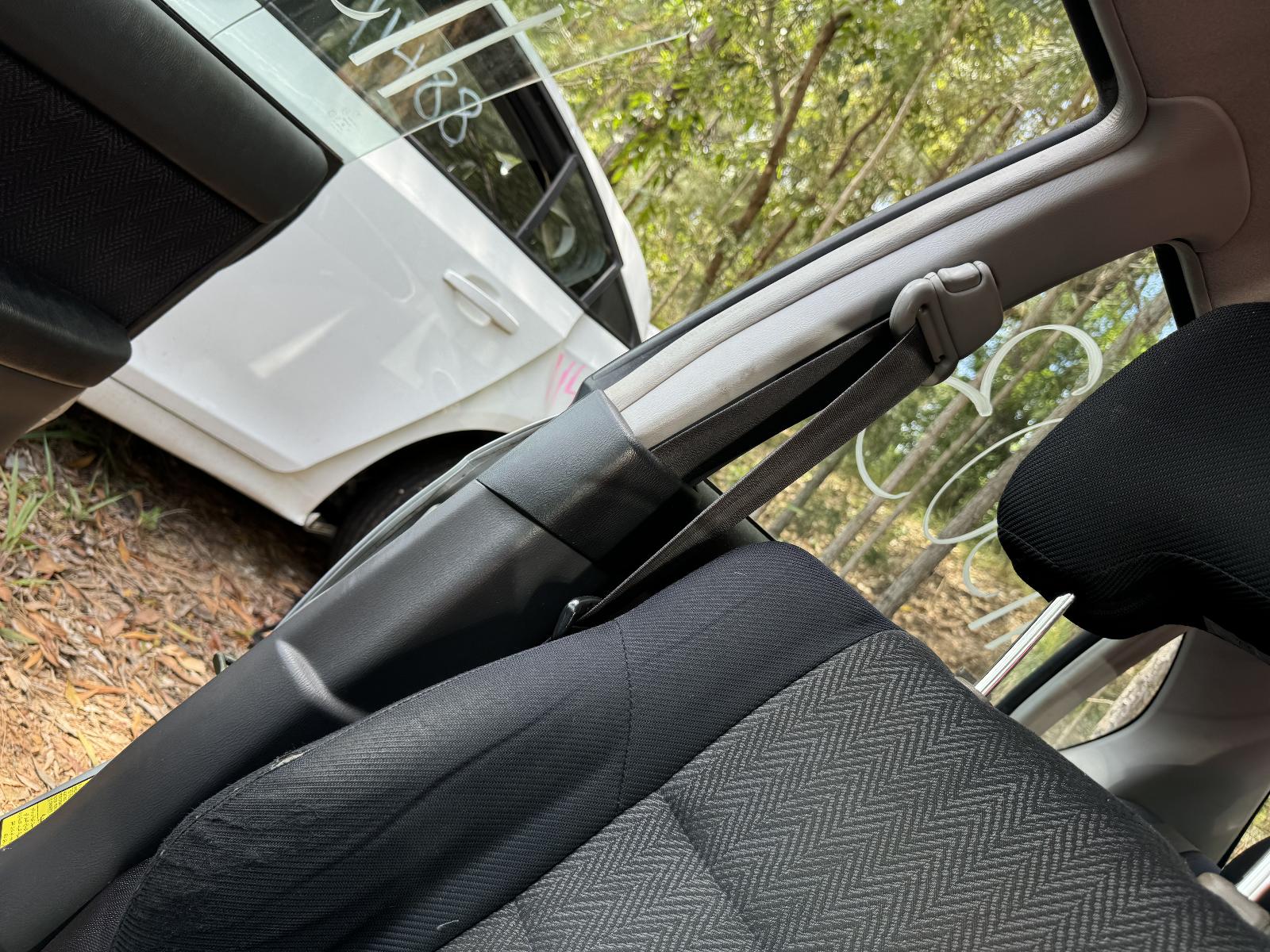View SUBARU LIBERTY 2003 4 Door Sedan Breaking