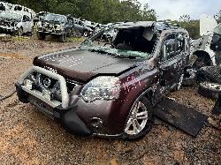 View Auto part Headrest Nissan Xtrail 2013