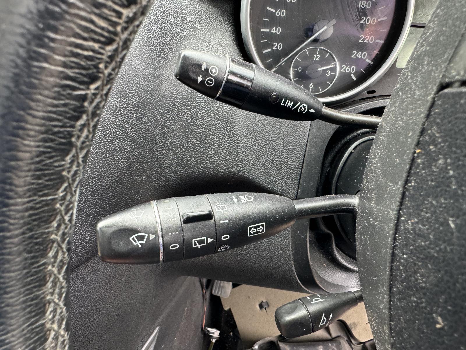 View MERCEDES M CLASS 2005 4 Door Station Wagon Breaking