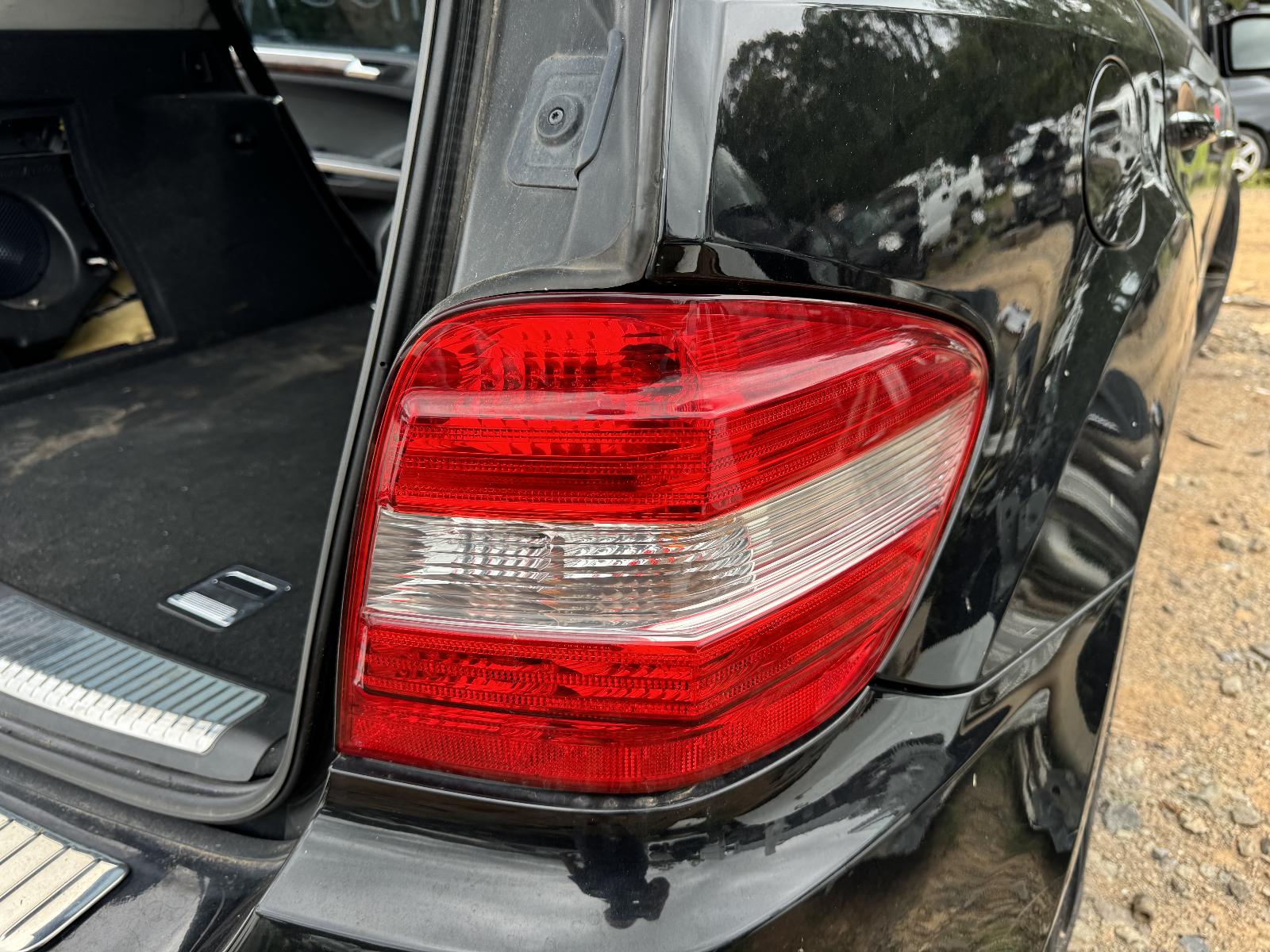View MERCEDES M CLASS 2005 4 Door Station Wagon Breaking