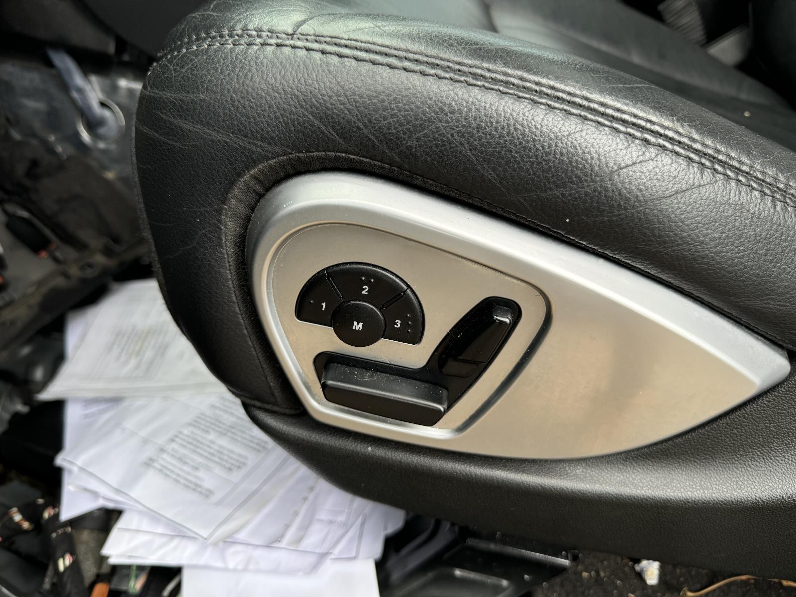 View MERCEDES M CLASS 2005 4 Door Station Wagon Breaking